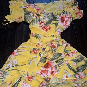 Flower wrap dress